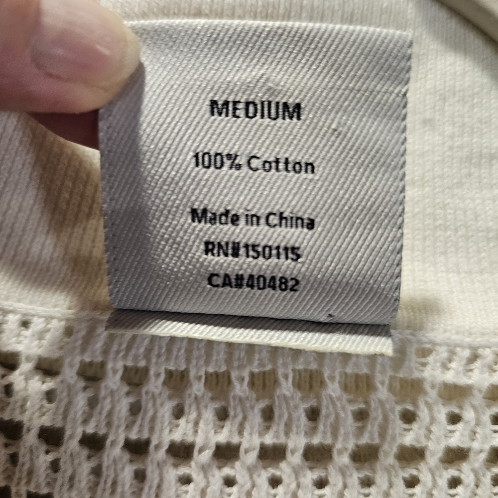 VARLEY Billie Eyelet Minimalist Capsule V-Neck Zip Sweater - Picture 9 of 10